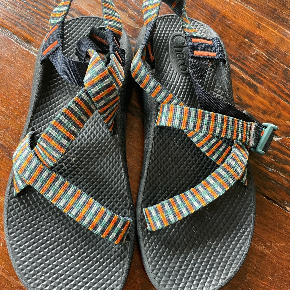 Kids chaco sandals